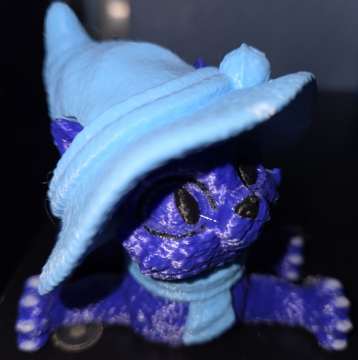 articulated-cat-figurine-witch-hat-scarf-halloween-decor-fidget-toy