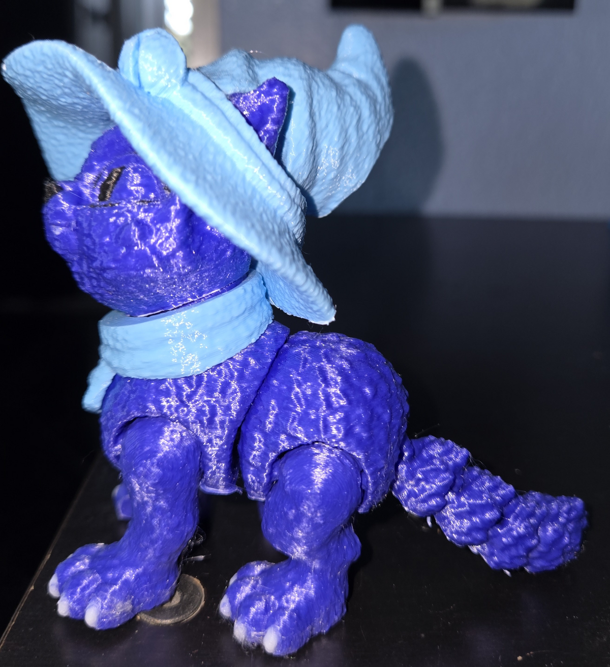 articulated-cat-figurine-witch-hat-scarf-halloween-decor-fidget-toy