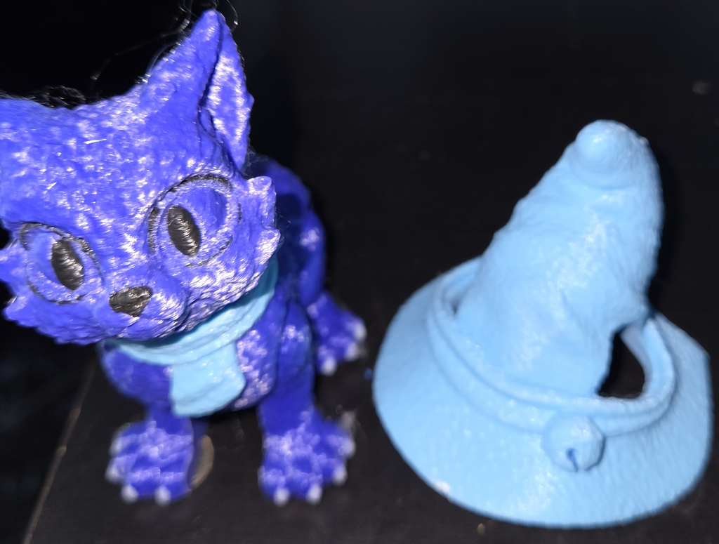 articulated-cat-figurine-witch-hat-scarf-halloween-decor-fidget-toy